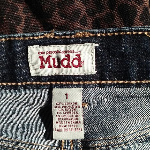 Mudd womens jeans shorts Sz 1 denim pants cut-offs - Picture 2 of 6